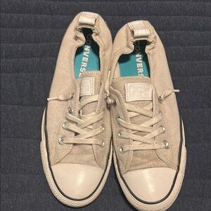 Converse Canvas Low-Tops in Light Gray